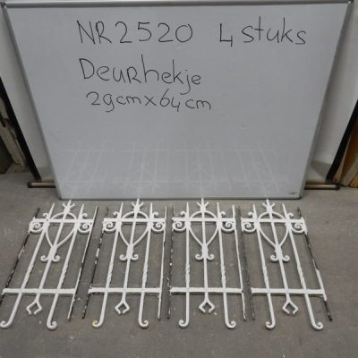 Door grilles No. 2520