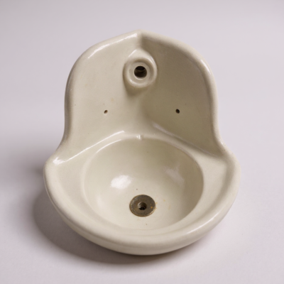 Corner basin No. 3768