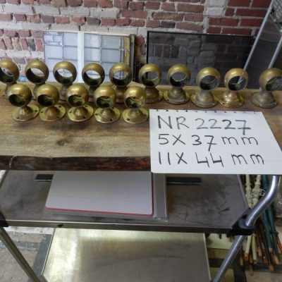 Brass banister holders No. 2227