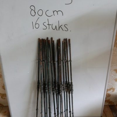 Cast iron stair rail No. 2619