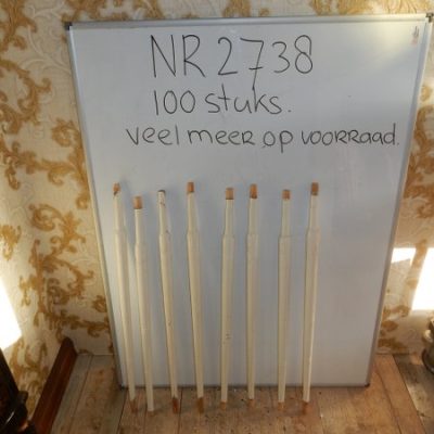 Wooden stair rail No. 2738