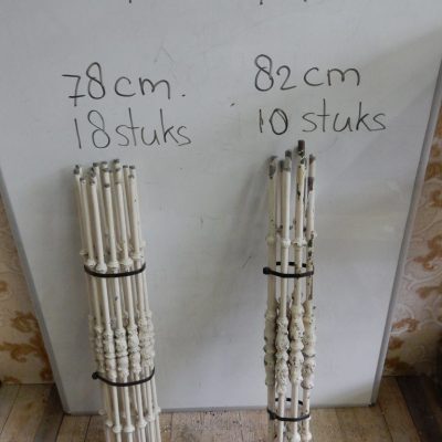 Cast iron stair rail No. 2874