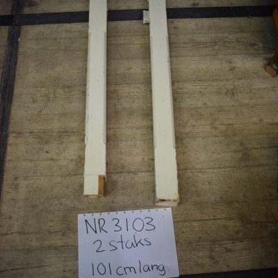 Stair posts No. 3103