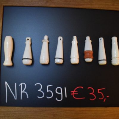 Porseleinen wc trekkers Nr. 3591