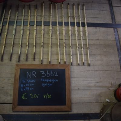 Cast iron stair rail No. 3662