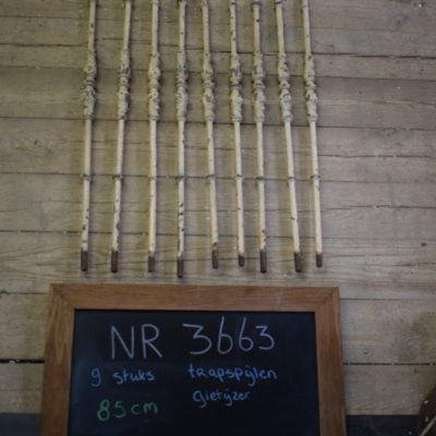 Cast iron stair rail No. 3663