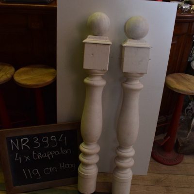 Stair posts No. 3994