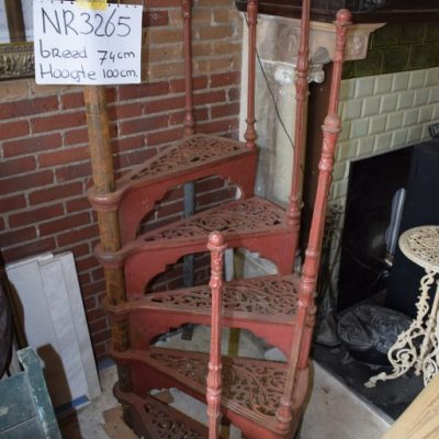 Cast iron spiral staircase No. 3265