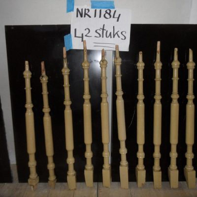 Wooden Stair Arrows No. 1184