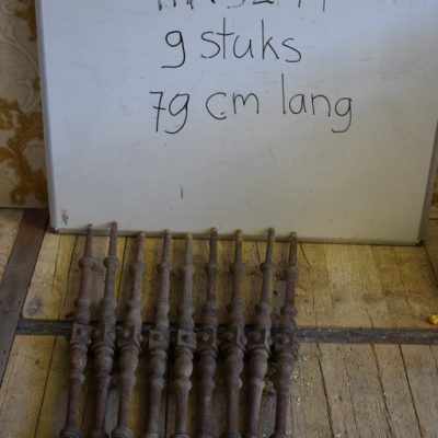 Houten trapspijlen Nr. 3271