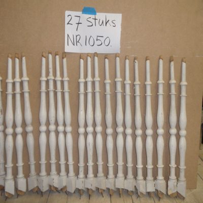 Wooden Stair Arrows No. 1050