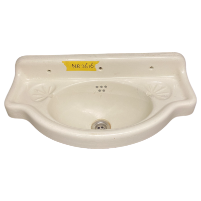 Antique fountain No. 3616