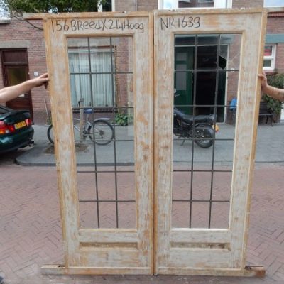Stained glass sliding doors No. 1639