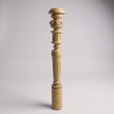 Beautiful carved stair post No. 5027
